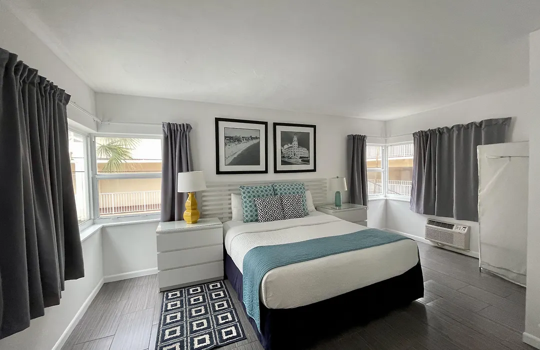 Nobleton Hotel-1