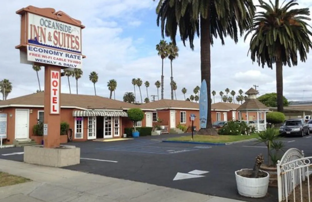 Oceanside Inn & Suites-1