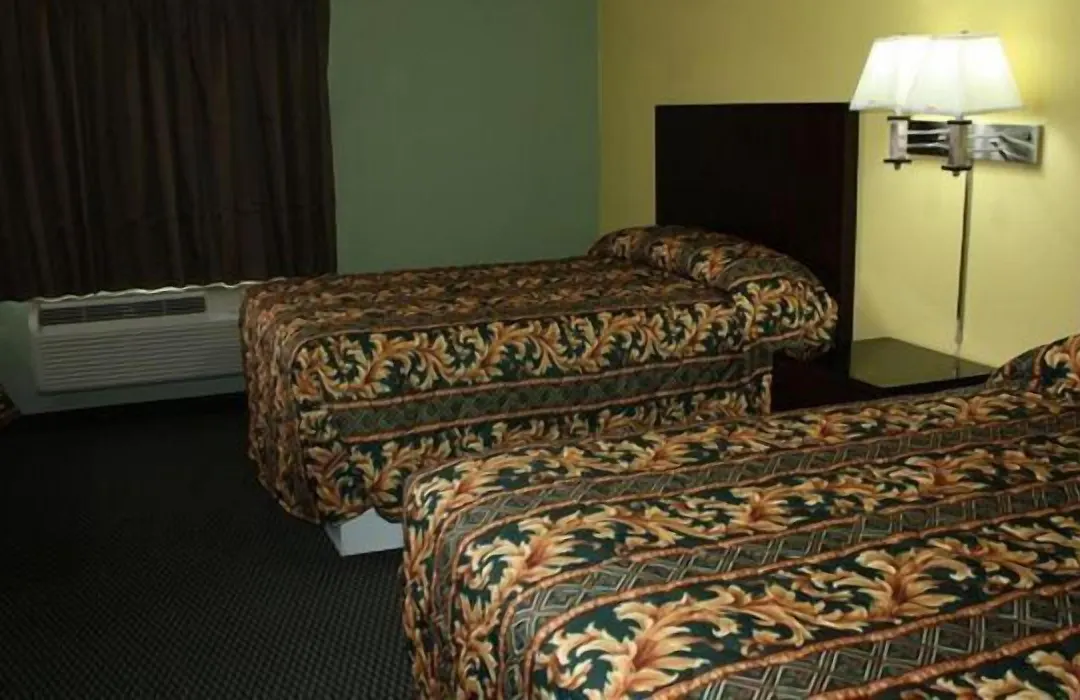 Deluxe Inn Fort Stockton-1