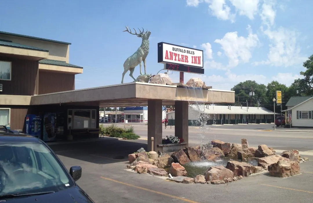 Buffalo Bill'S Antlers Inn-1