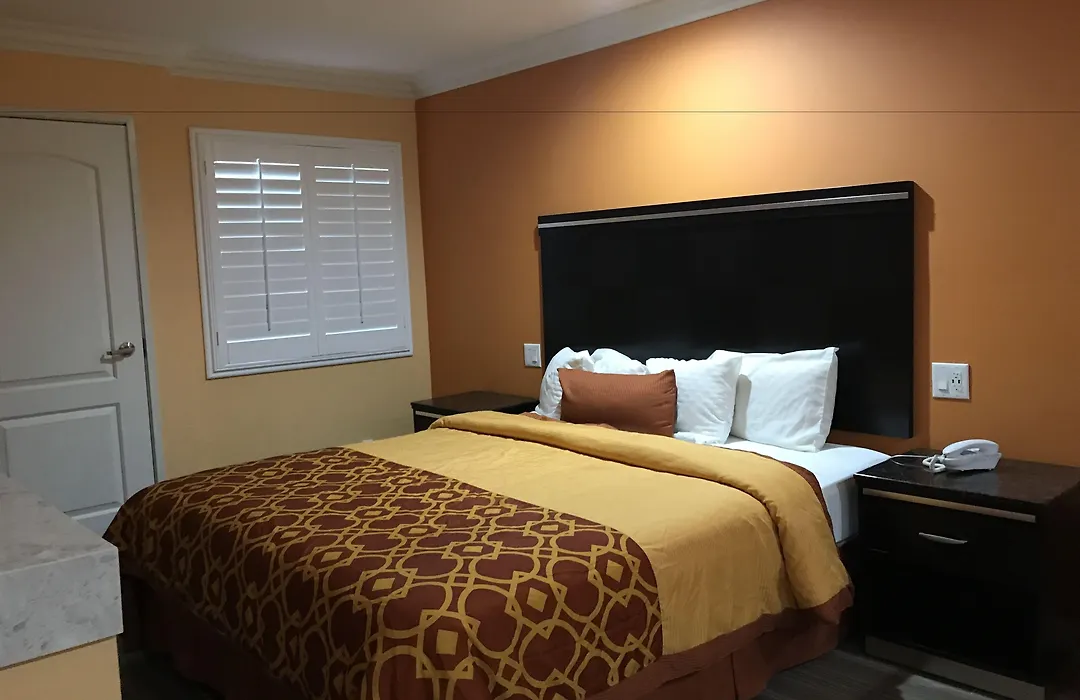 Executive Suites Inn-1