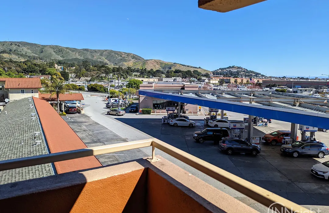 Royal Inn-1