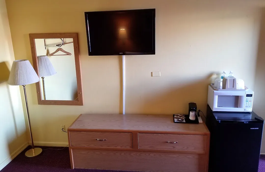 Regency Inn-1