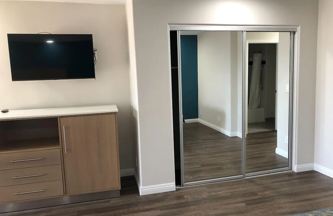 Cali Inn-1