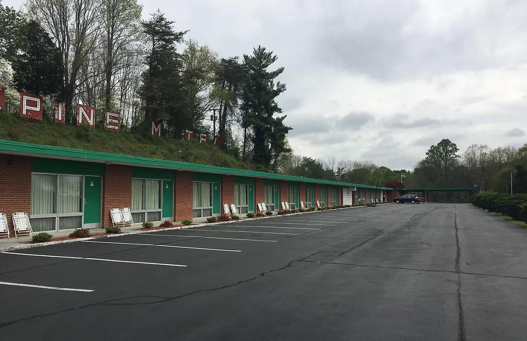 Alpine Motel-1