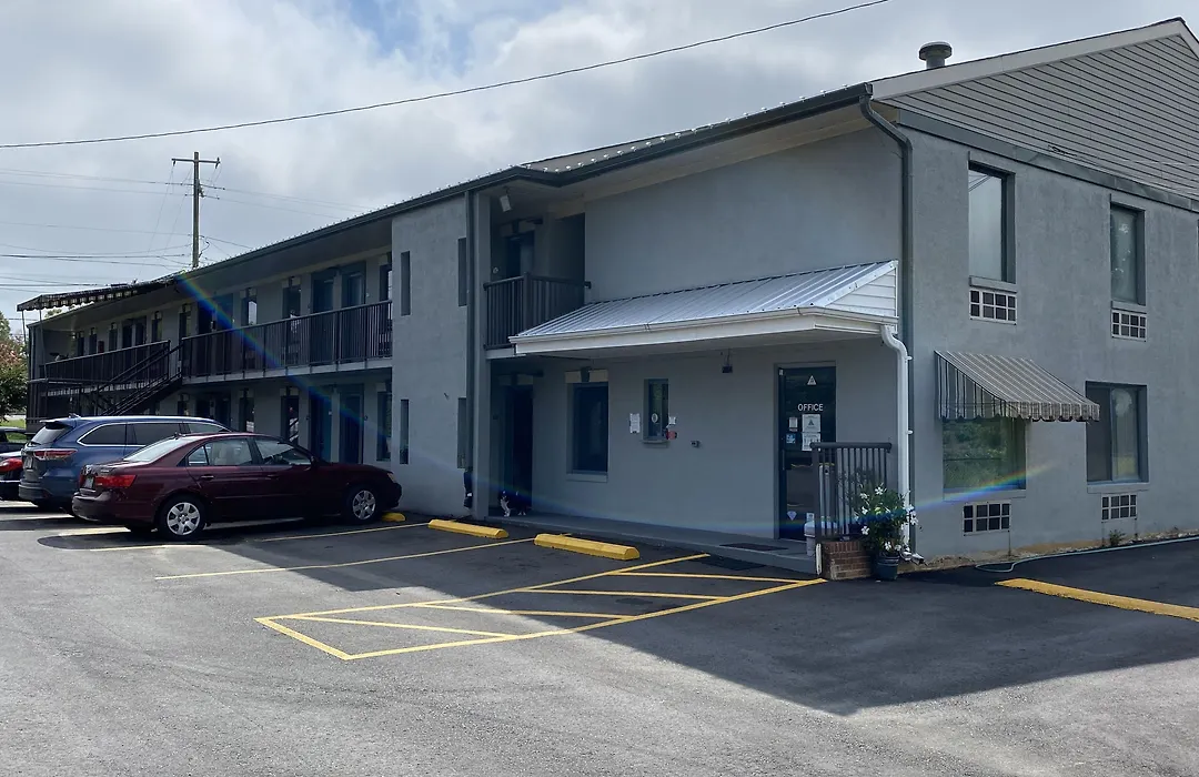 Cabarrus Inn-1