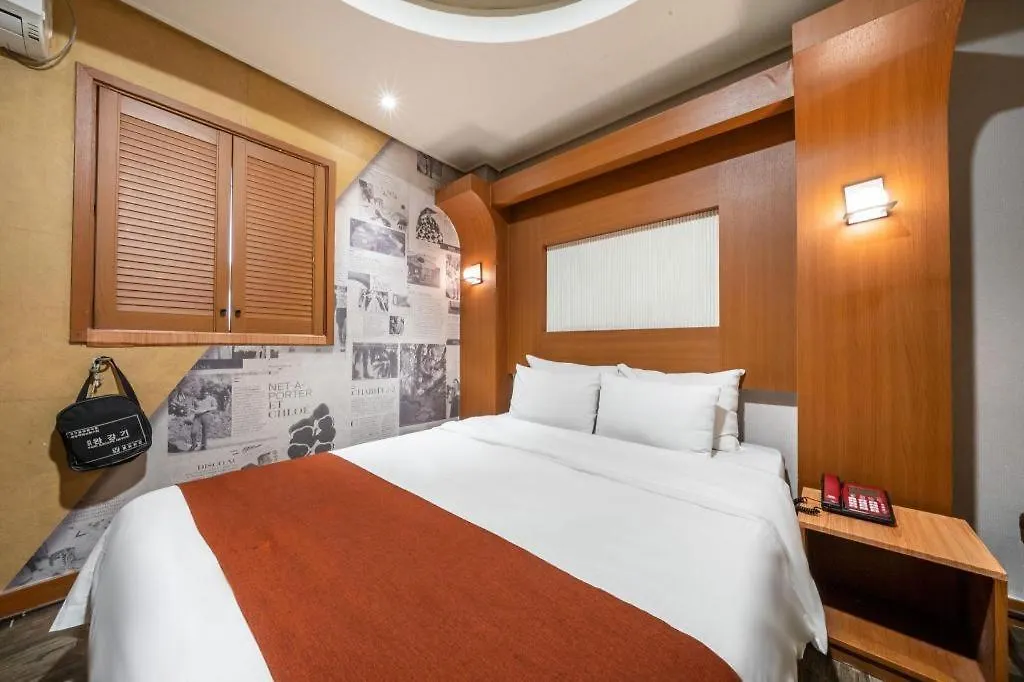 Hotel Highland-1