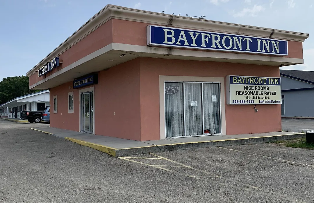 Bayfront Inn Biloxi-1