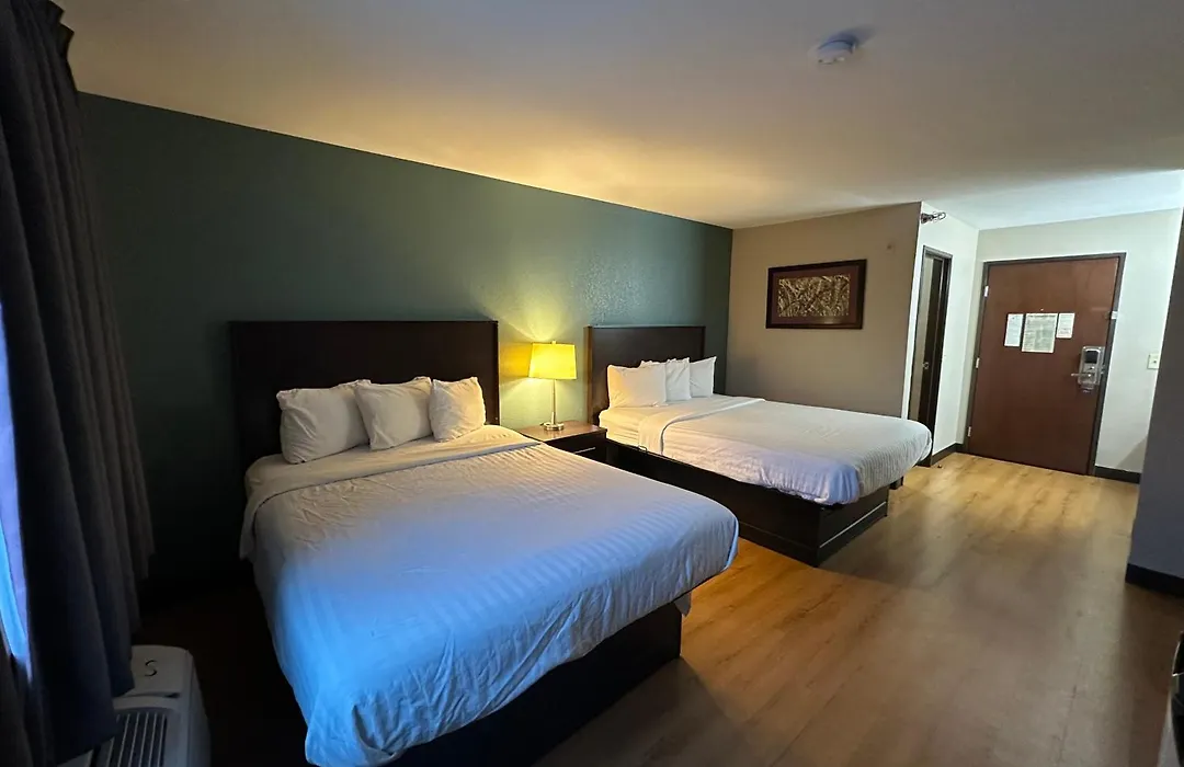 Baymont Inn & Suites By Wyndham Lincoln Ne-1