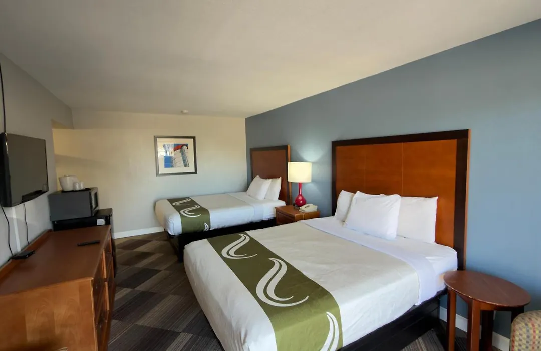 Regency Inn-1