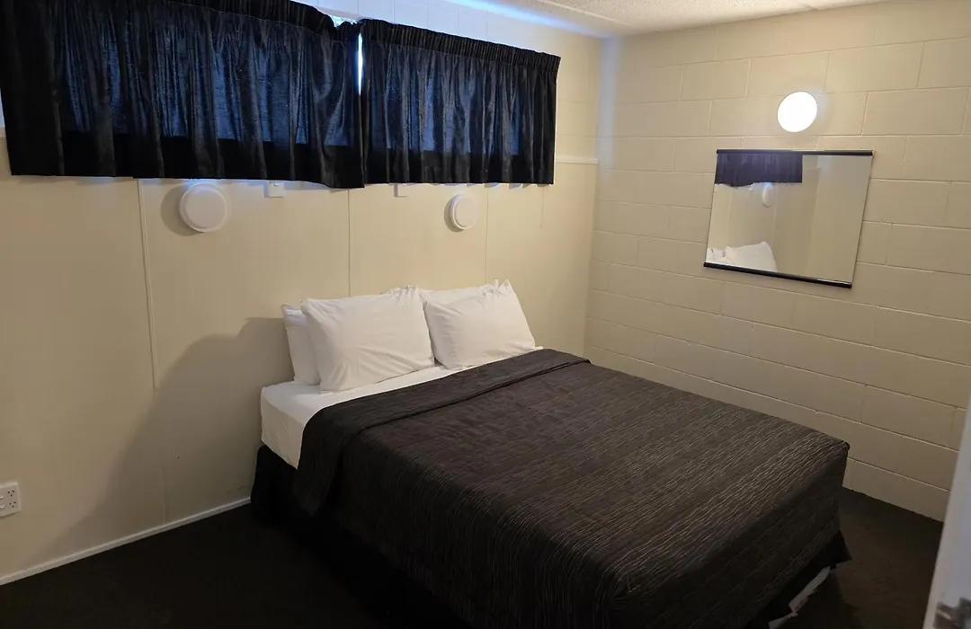 Fernleaf Motel-1