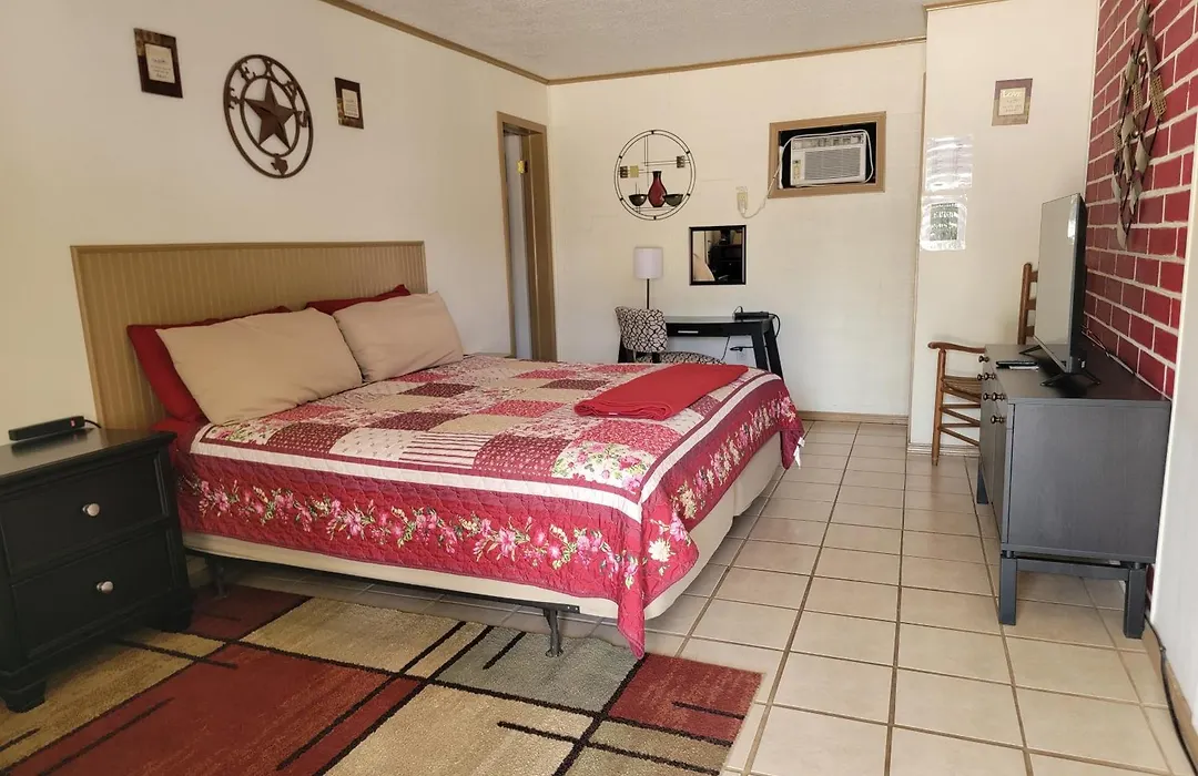 Canton Motel-1