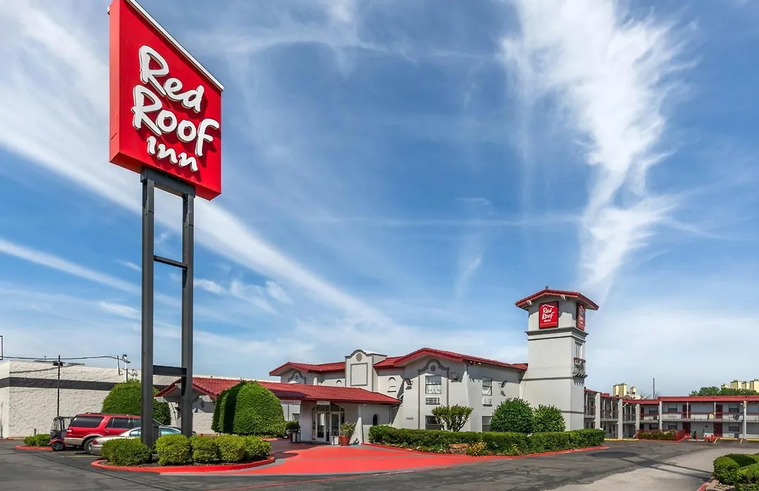 Red Roof Inn North Dallas - Park Central-1