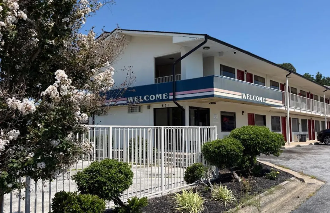 Travel Inn-1