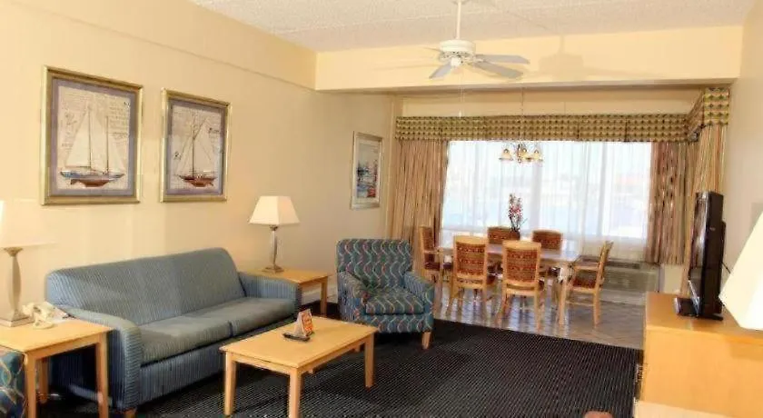 Chart House Suites And Marina-1