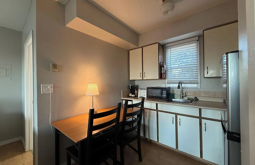 Island View Lodge-1