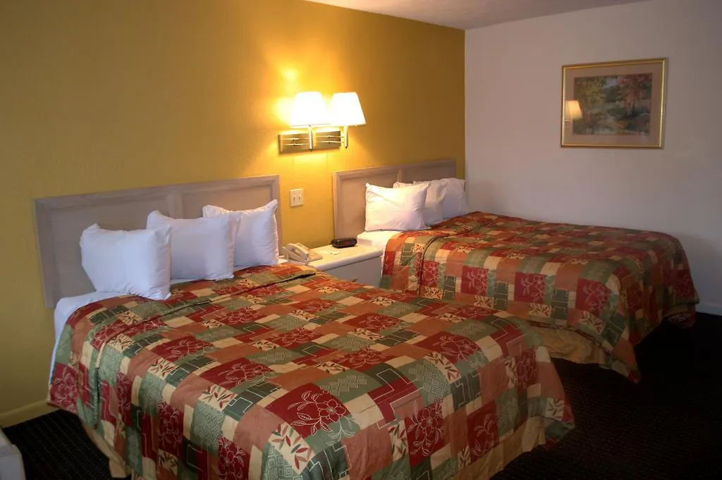 Budget Host Inn Sandusky-1
