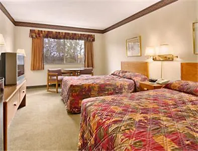 Days Inn By Wyndham Sault Ste Marie Mi-1