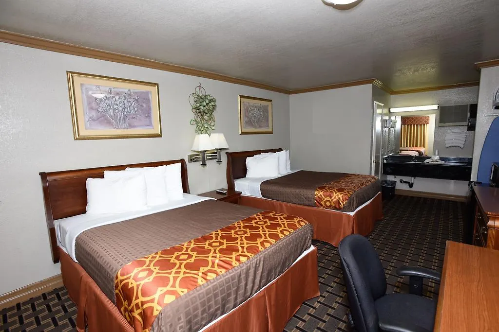 Best Budget Inn Anaheim-1