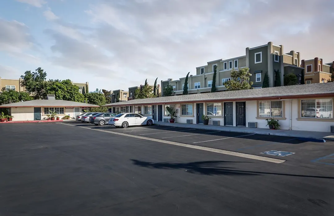Harbor Motel-1