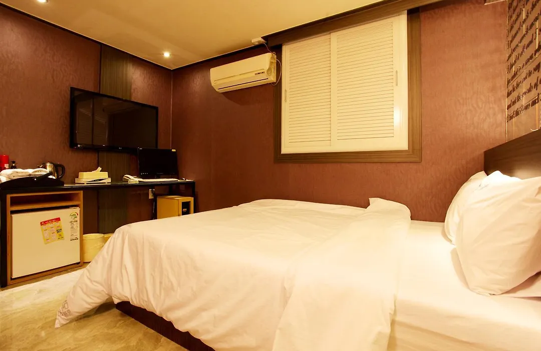 Boutique Juan Yam-1