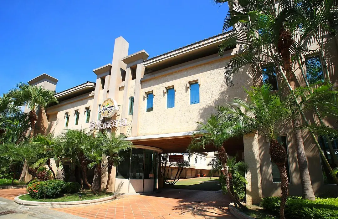 Spring Hotel-1