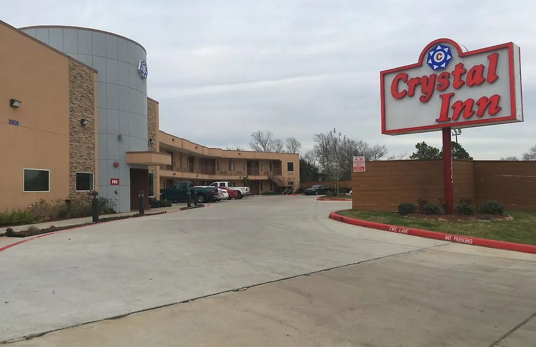 Crystal Inn-1