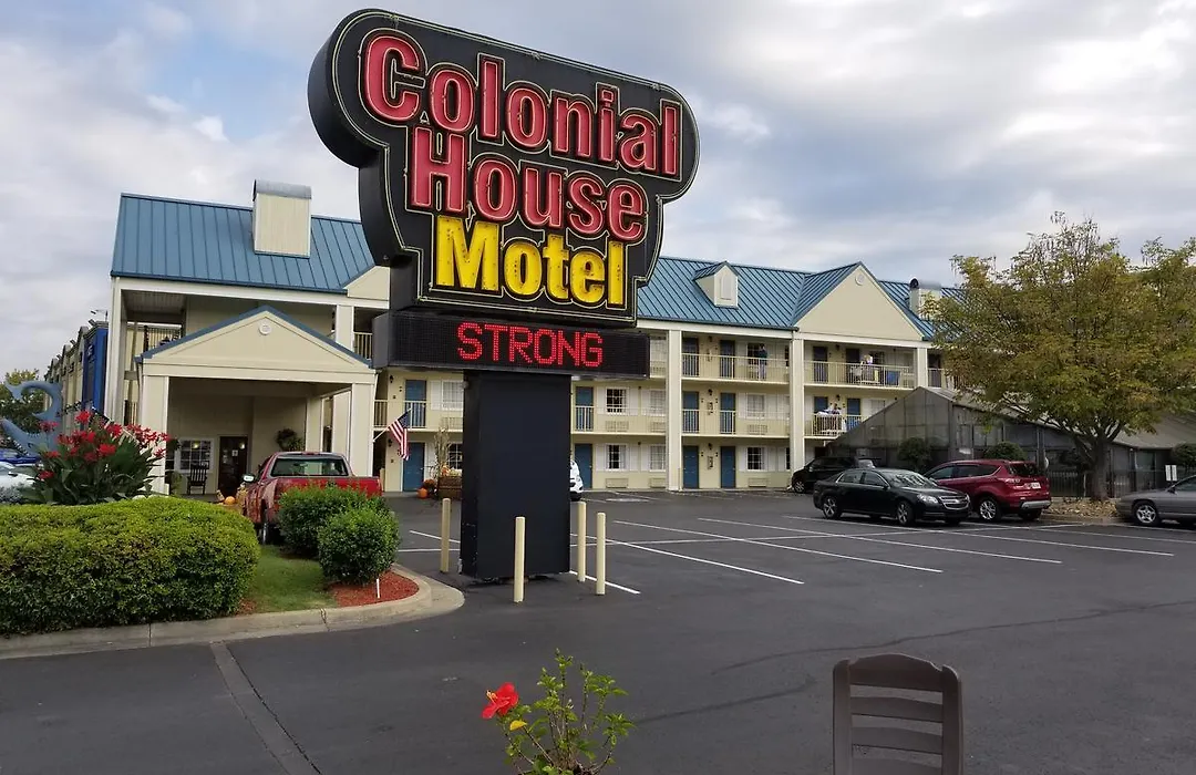 Colonial House Motel-1