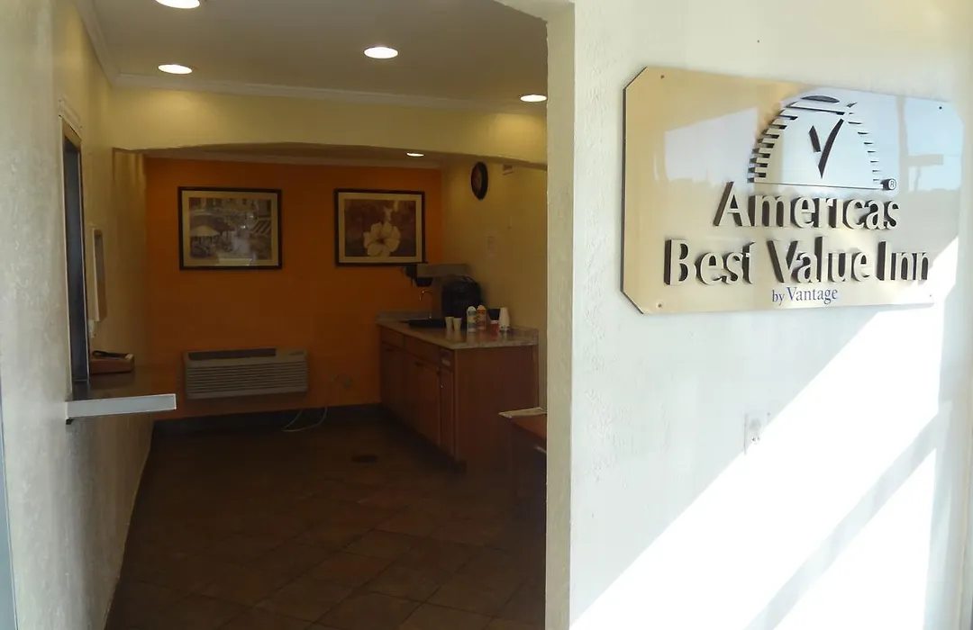Americas Best Value Inn - Goldsboro-1