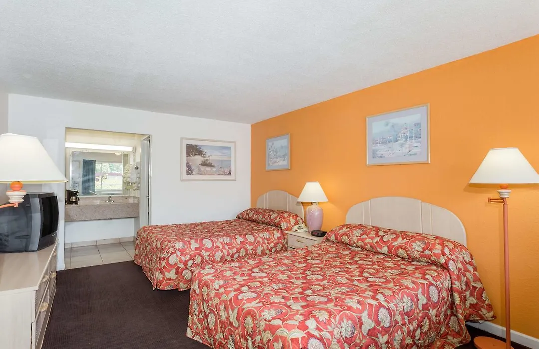 Bradbury Inn & Suites-1