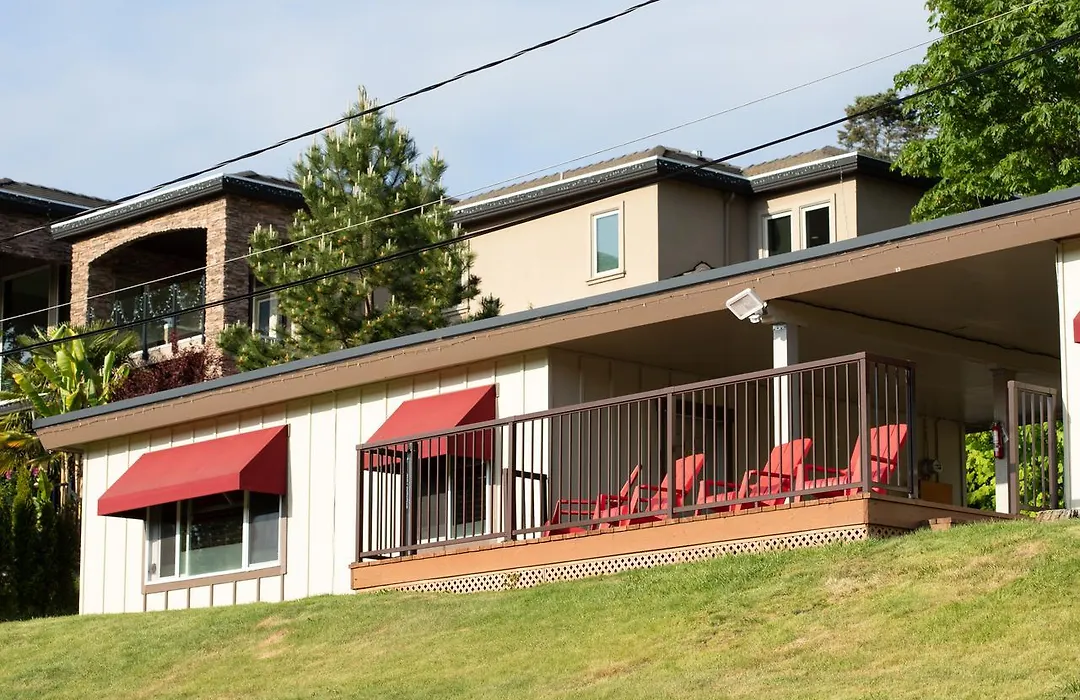 Cherry Tree Inn-1
