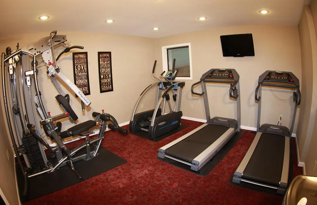 Budget Host Inn & Suites-1