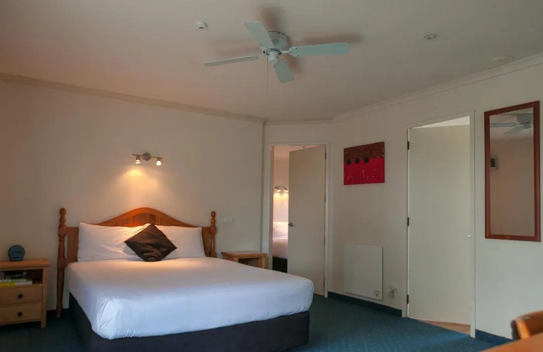 Stadium Motel-1