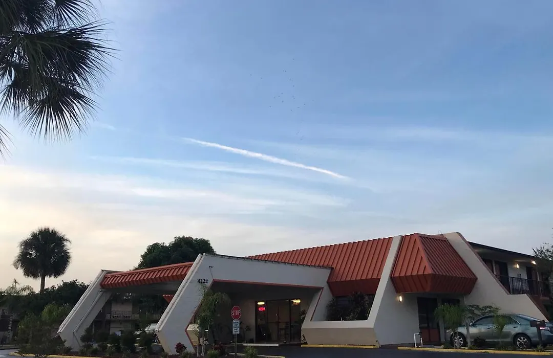 Enterprise Motel-1