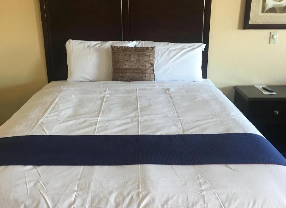 Budget Lodge San Bernardino-1