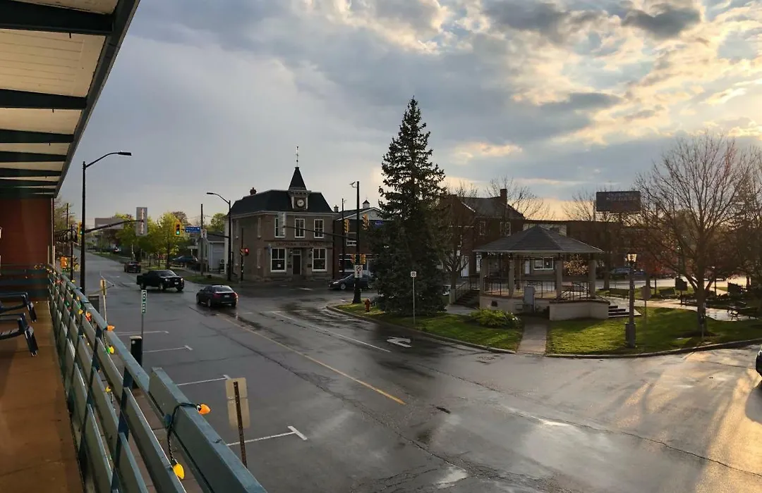 Niagara Parkway Court Motel-1