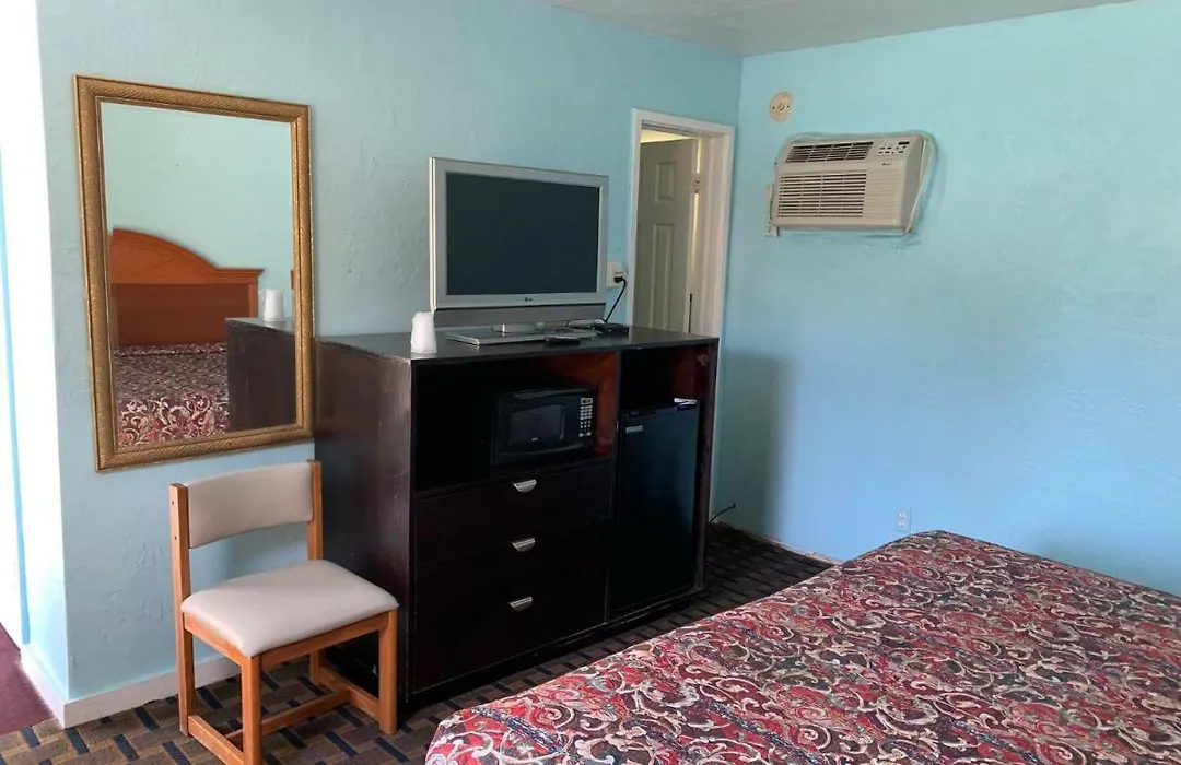 Travel Inn Daytona-1
