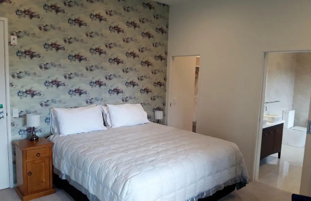 Golfcourse Road Chalets And Lodge-1
