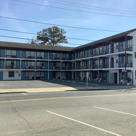 High Seas Motel-2