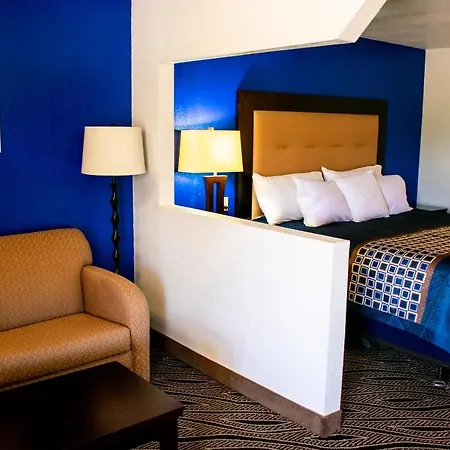 Blue Jay Inn & Suites-3