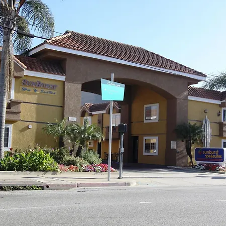 Sunburst Spa & Suites Motel-2