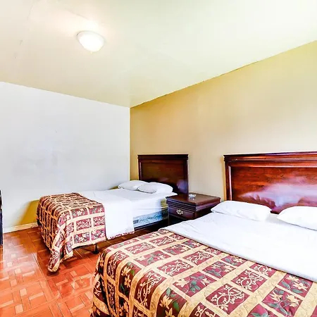 Super Budget Inn-2