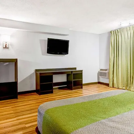 Motel 6 Indianapolis In-3