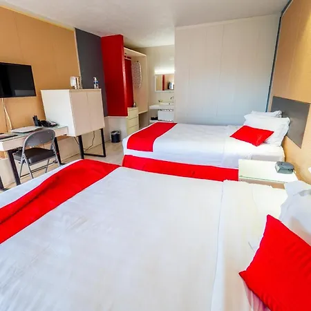 Travelodge By Wyndham Orlando At Heart Of International Drive-2