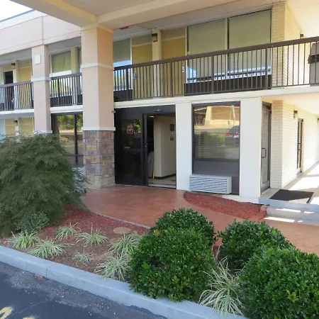Days Inn Newport-2