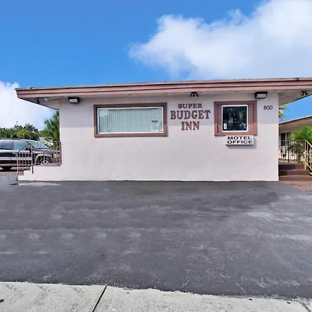 Super Budget Inn-3