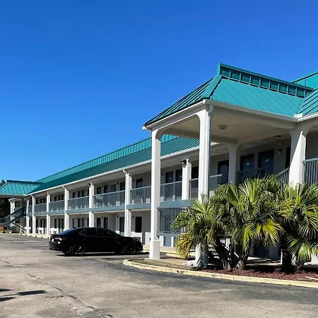 Baymont By Wyndham Biloxi - Ocean Springs-3