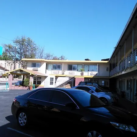Highlander Motel-2