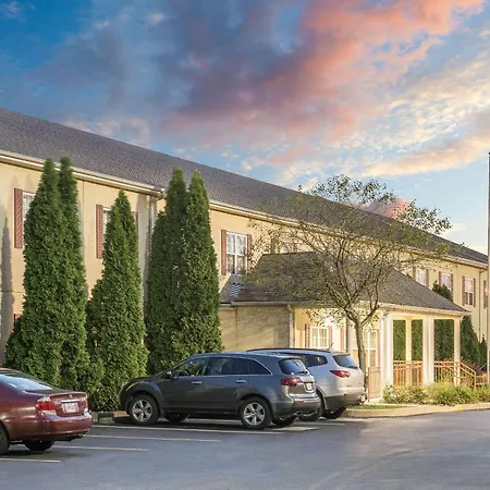 Super 8 By Wyndham Maumee Perrysburg Toledo Area-2
