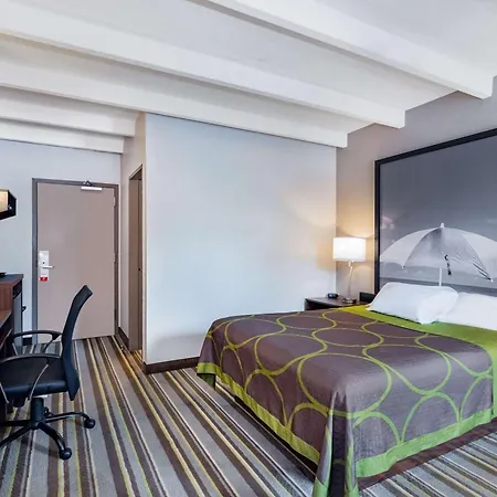 Super 8 By Wyndham Melbourne-2